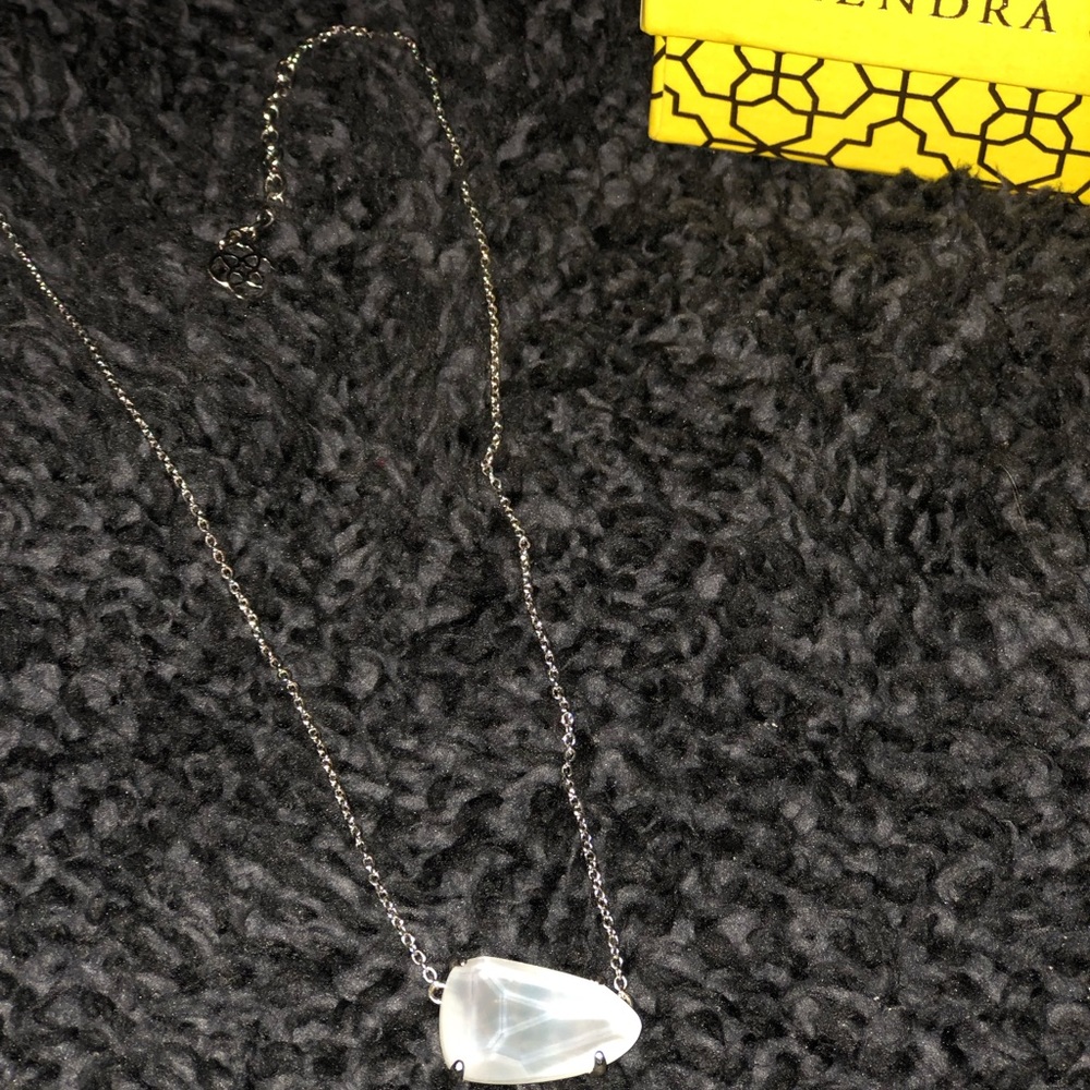 Kendra Scott Necklace